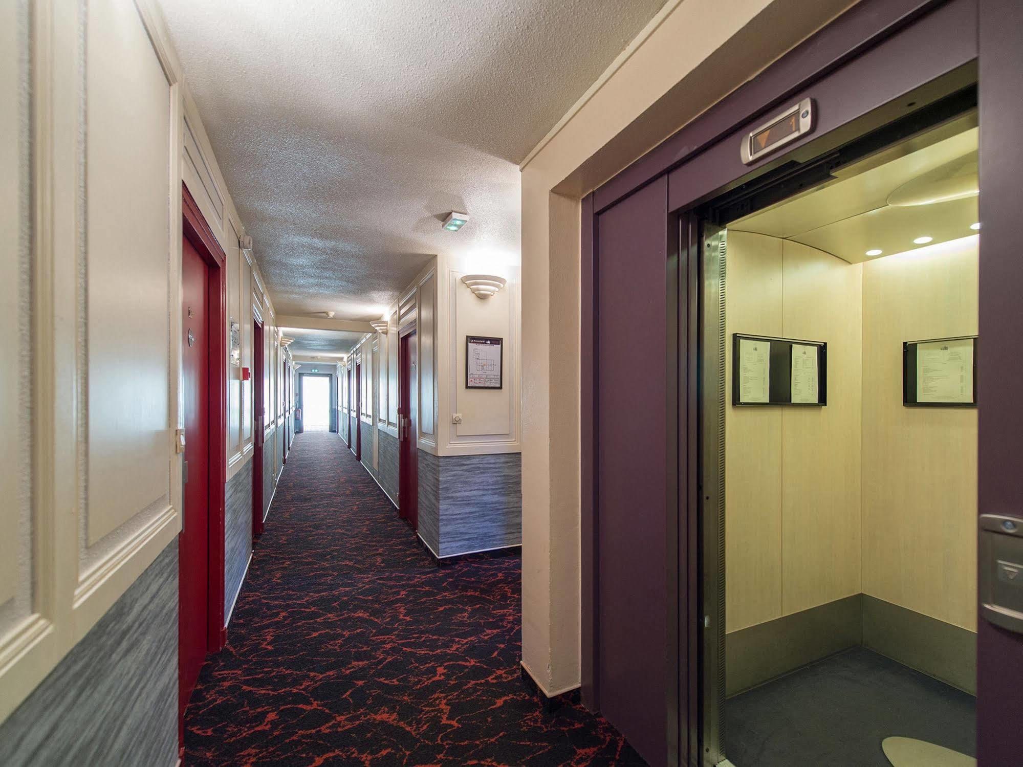 Hotel Restaurant Seminaires La Foresterie Le Mans Zewnętrze zdjęcie